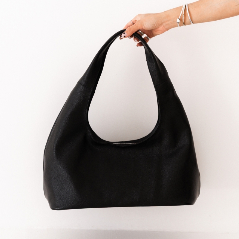 Bolsa Grande Couro Legítimo Preto "GAYA" 402DB