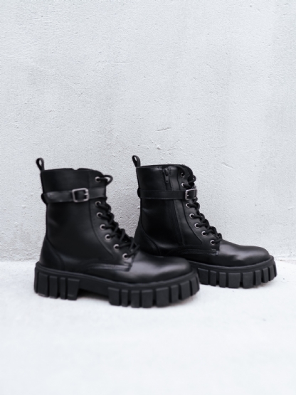 Bota Coturno Tratorado Feminino Preto "LOLLA" 1201DB