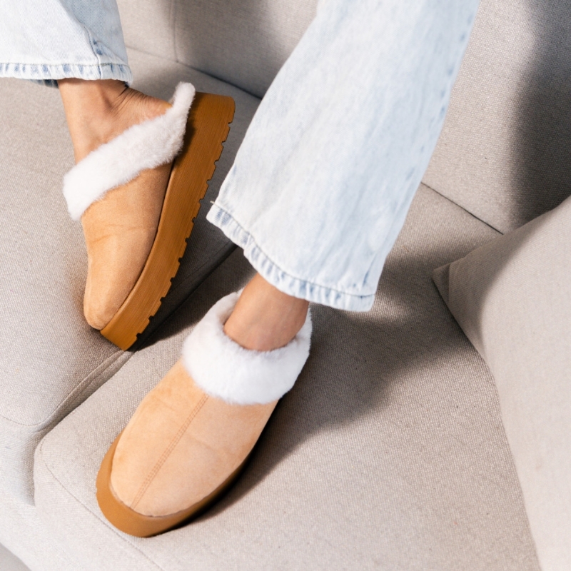 Mule Clog Babuche Caramelo "KEY" 1906DB