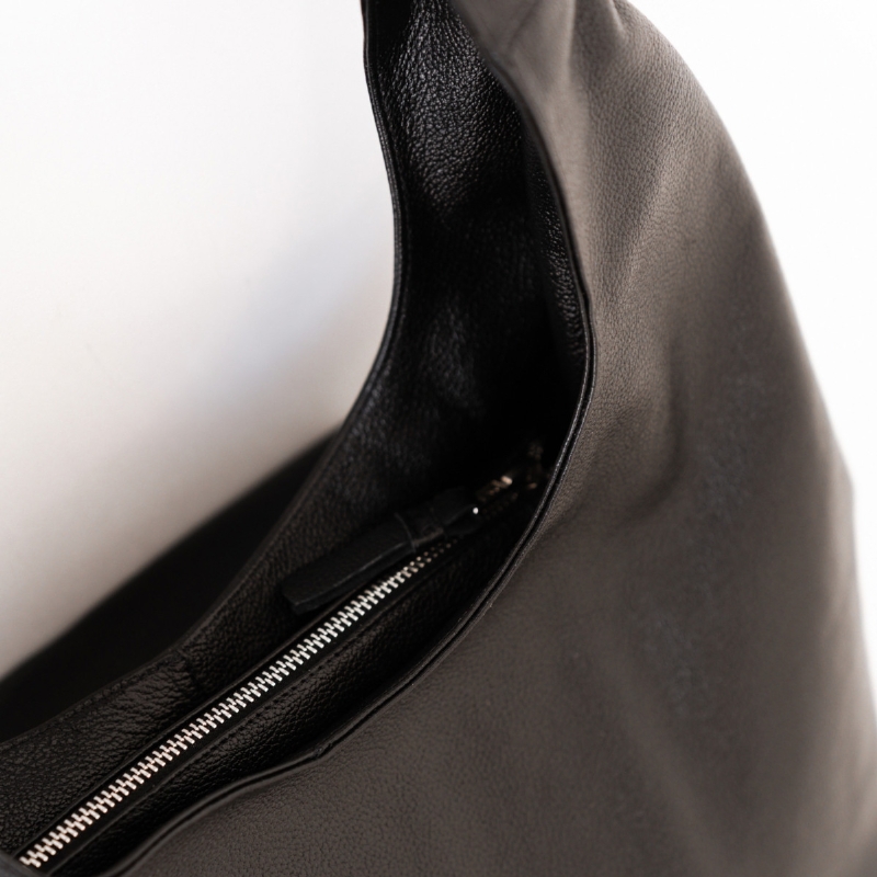 Bolsa Grande Couro Legítimo Preto "GAYA" 402DB