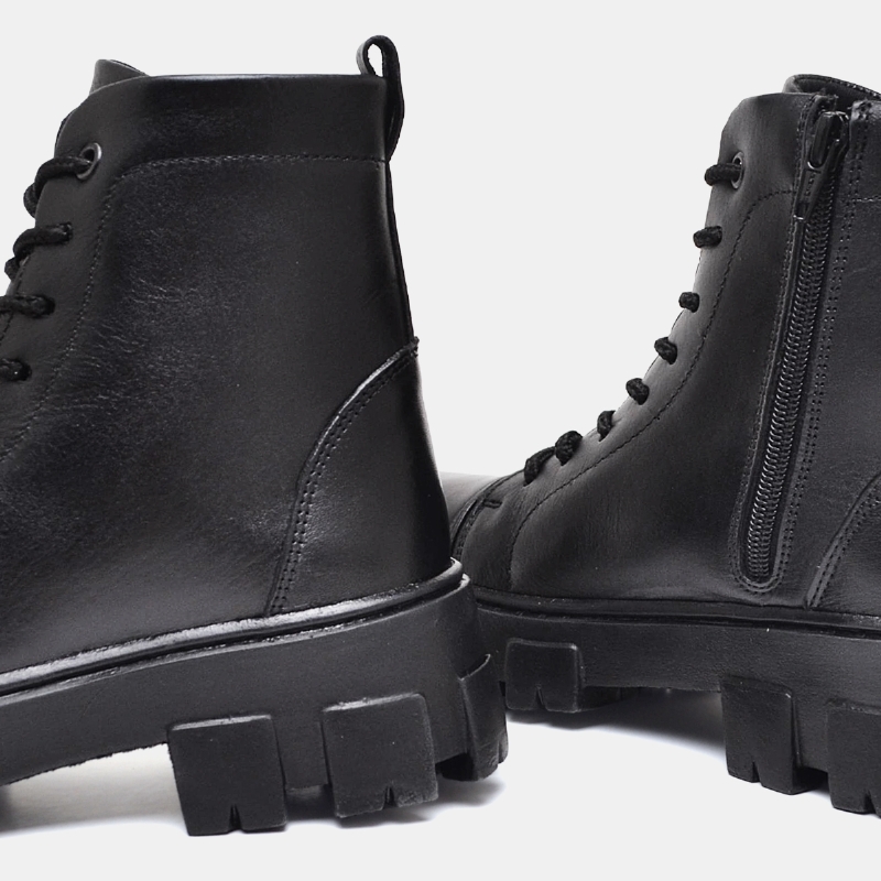 Bota Coturno Tratorado Feminino Couro Legítimo Preto 1106DB